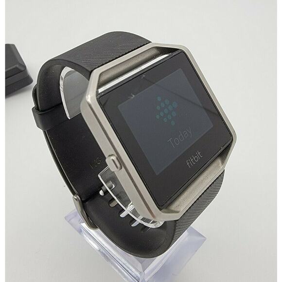 Fitbit Blaze FB502 Black Smart Fitness Watch Smartwatch w/ Charger Tested - Picture 2 of 11
